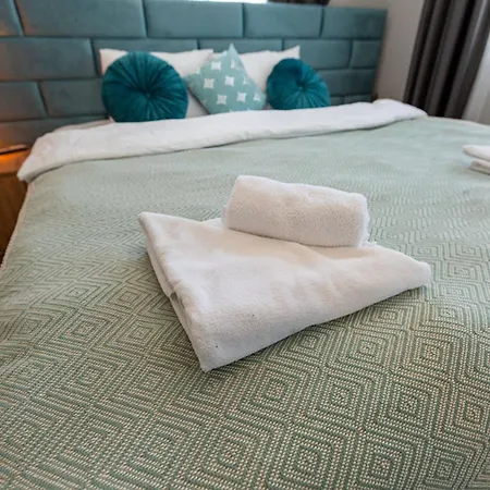 Sunshine By Holidaykeys דירה