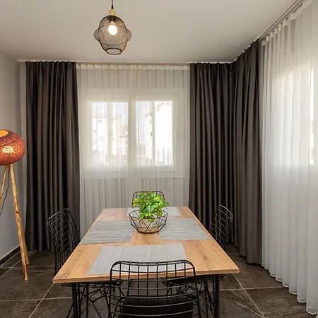 Sunshine By Holidaykeys Apartment *