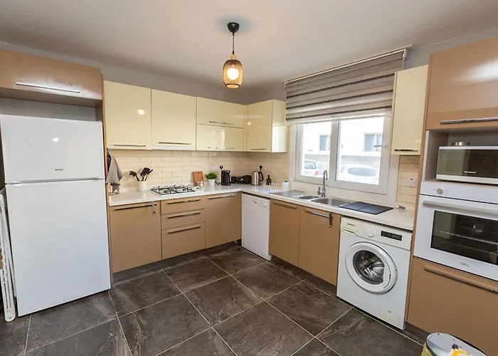 Sunshine By Holidaykeys Karavas (Northern Cyprus)